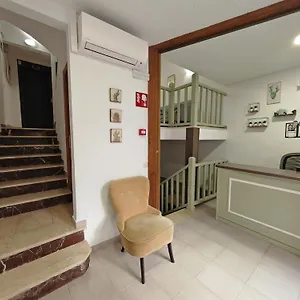https://hostal-noray.topcostabravahotels.com