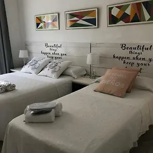 https://hostal-aribau.catalonia-hotels.com